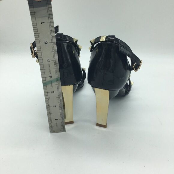 Black Women Ankle Strap Rivets Sandals Open Toe Mid Heels Pumps - Picture 7 of 10